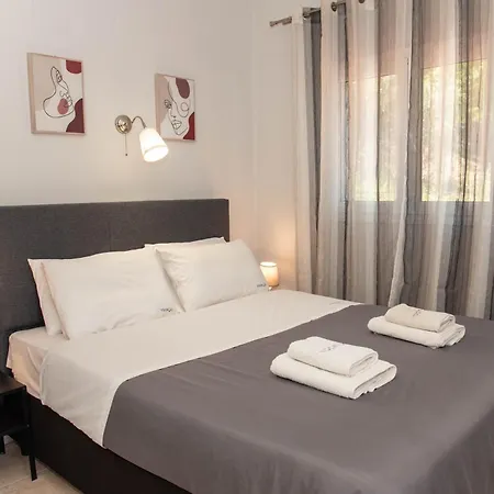 Gems Apartment
